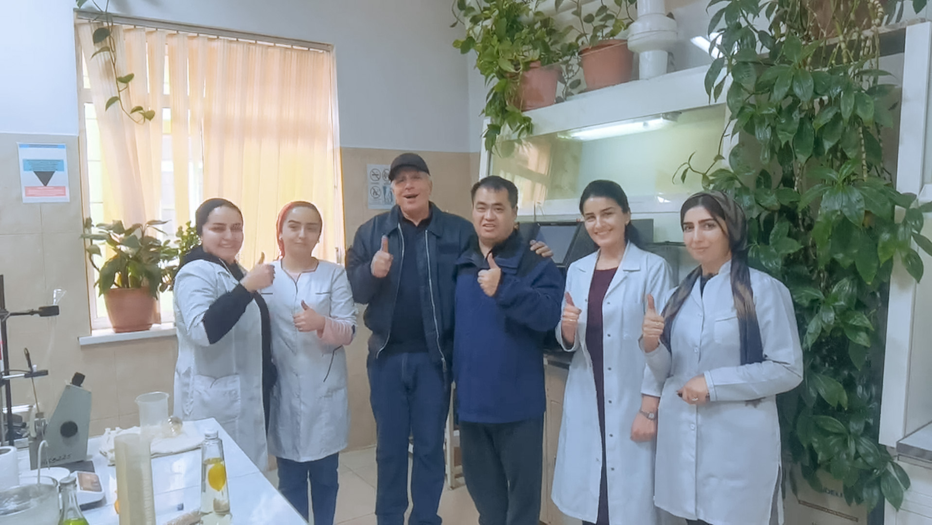 国际市场新突破！esball首个航油专用检测仪器项目顺利交付验收(图1)